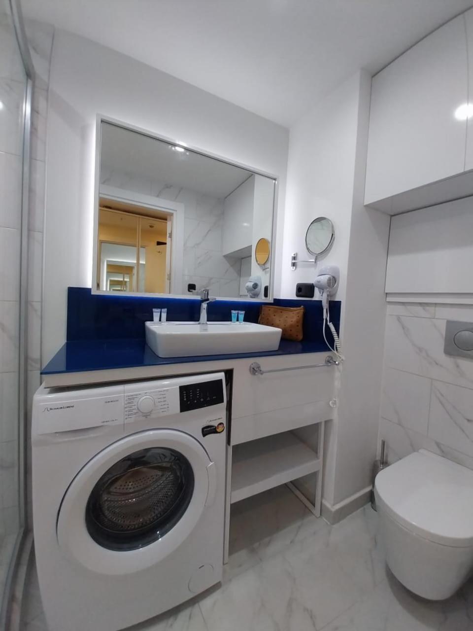 Natalia -Apartments In - Orbi City Batumi Eksteriør billede