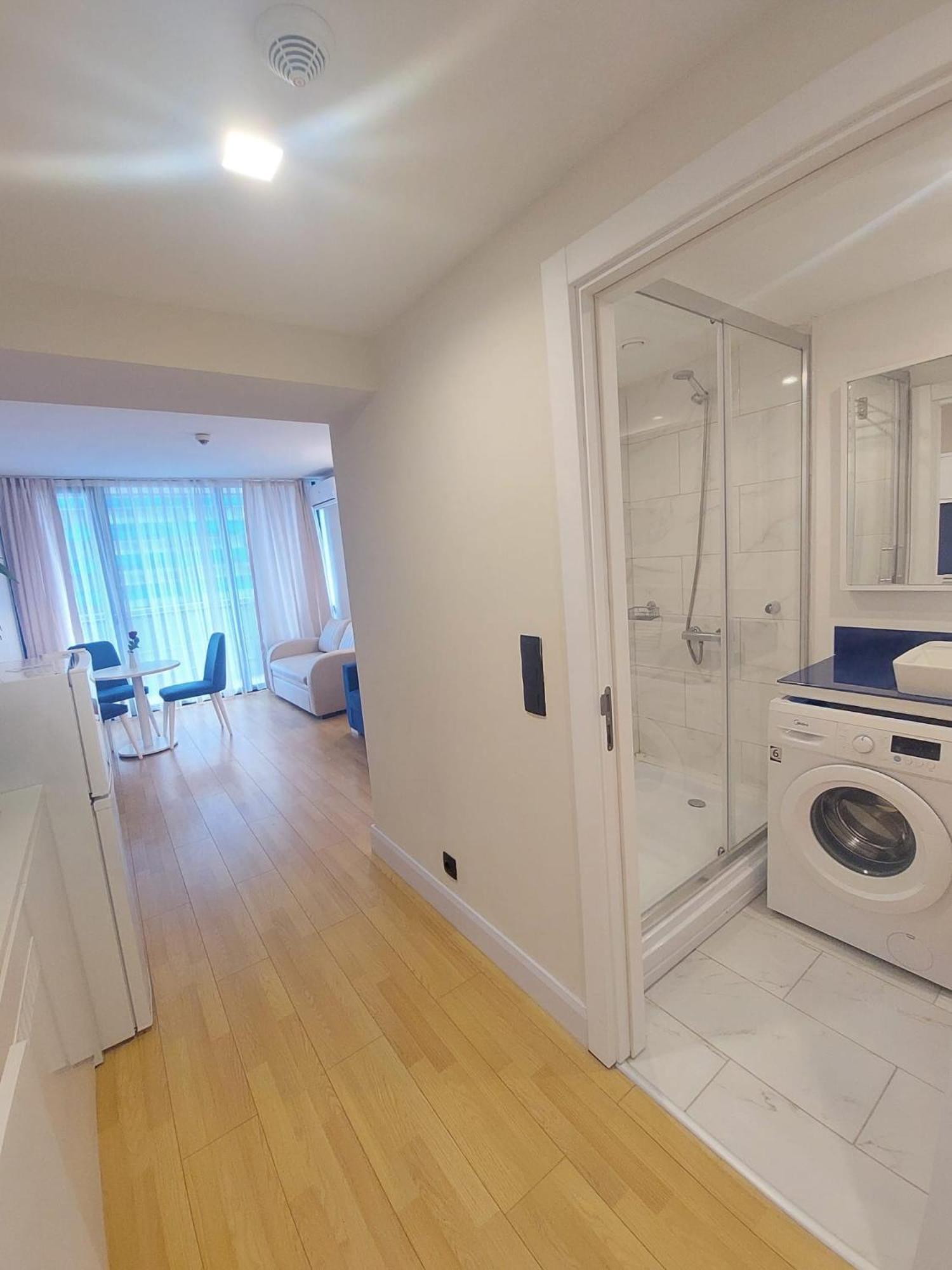 Natalia -Apartments In - Orbi City Batumi Eksteriør billede